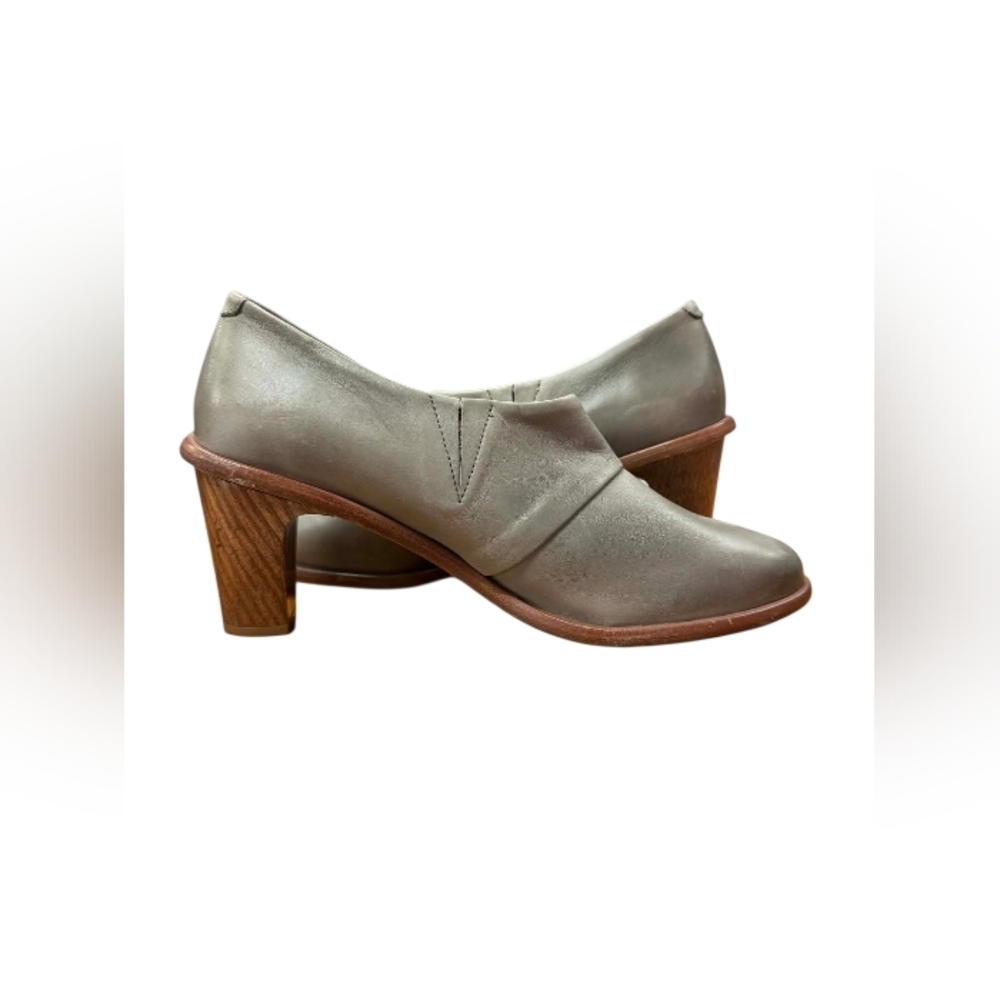 Neosens NWOT Heels Leather Wood Grey/Green Size 41/10.5